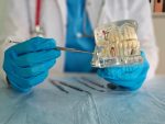 7 warning signs you may need root canal therapy