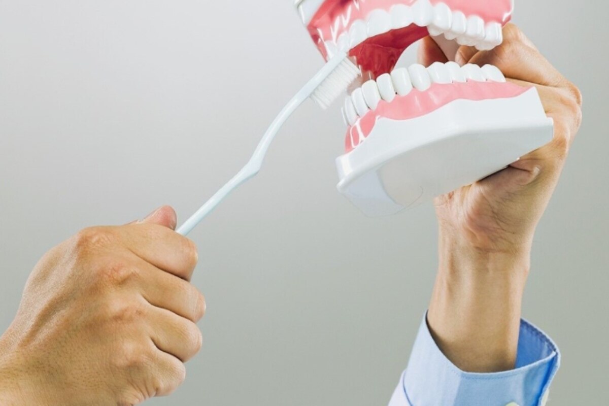 common problems with dentures and how to fix them